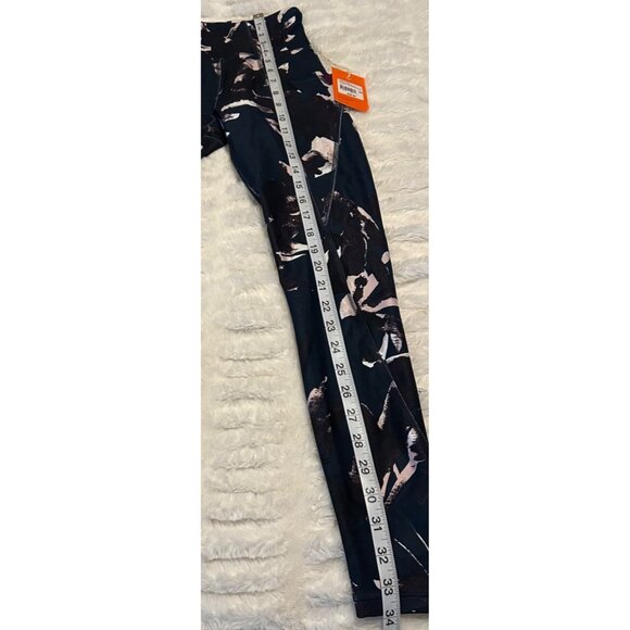 Women's Freely Brand High-Waisted Performance Above Ankle Leggings Size XS - Picture 9 of 14